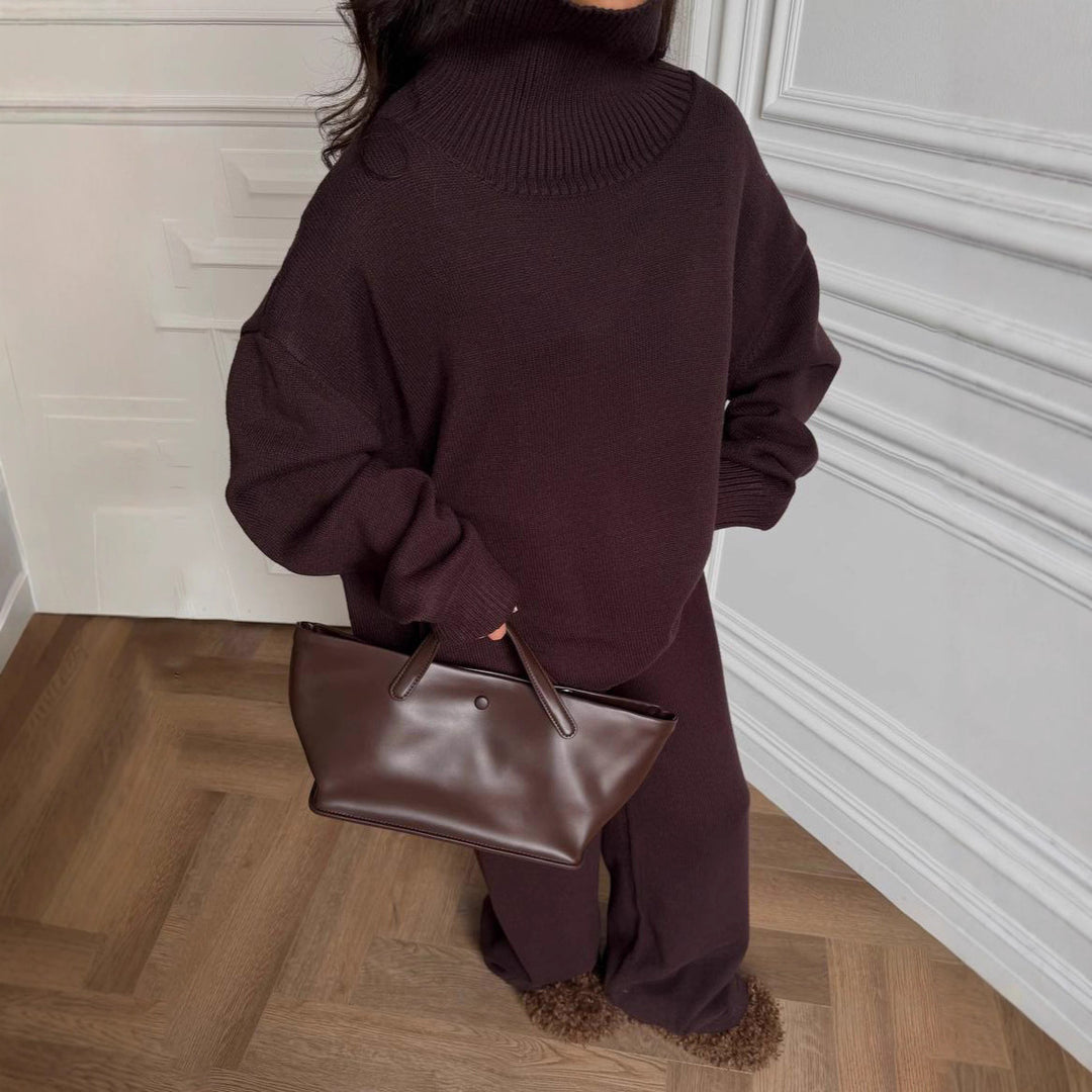 Kvinnors Oversized Stickad Tröja med Hög Krage Mirla-Eva Jonsson