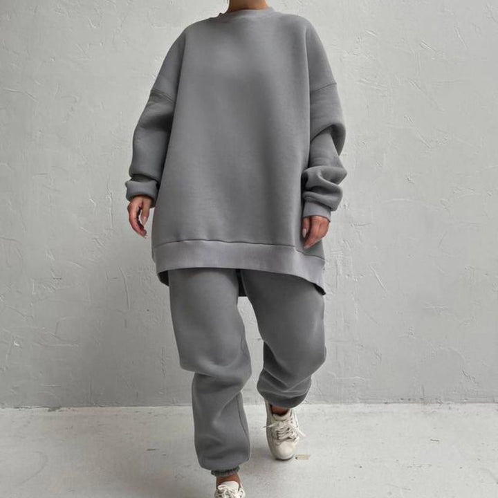 Kvinnors Oversized Sweatset med Hög Krage och Avslappnad Passform-Eva Jonsson