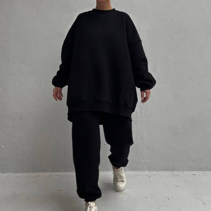 Kvinnors Oversized Sweatset med Hög Krage och Avslappnad Passform-Eva Jonsson