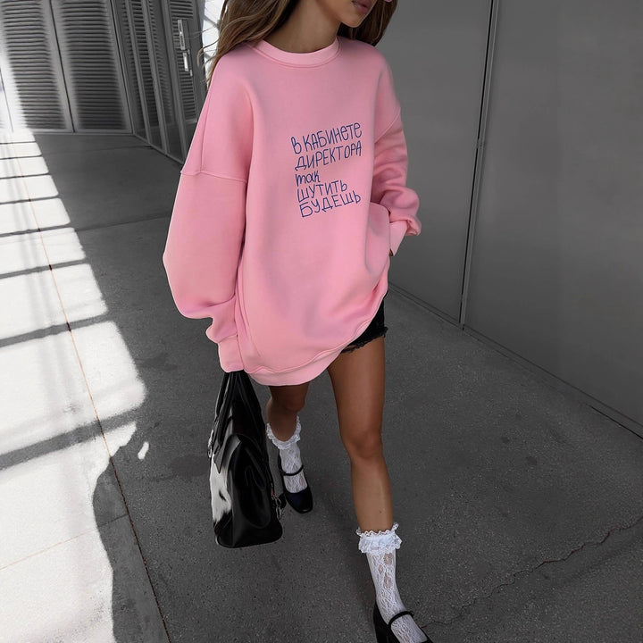 Kvinnors Oversized Sweatshirt med Kreativ Text Mirla-Eva Jonsson