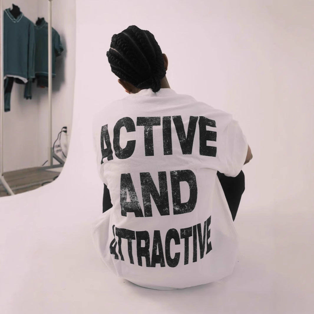 Kvinnors Oversized T-shirt med Dynamisk Sportdesign Mirla-Eva Jonsson