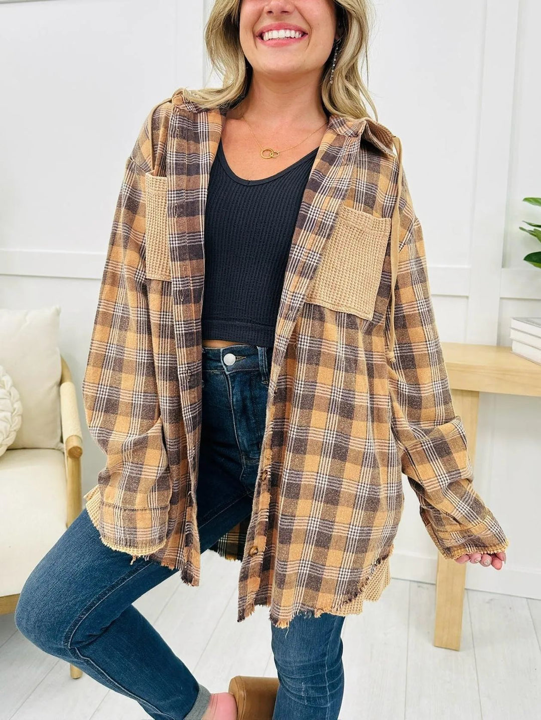 Kvinnors Oversized rutig skjorta jacka med fransdetaljer Mirla-Eva Jonsson