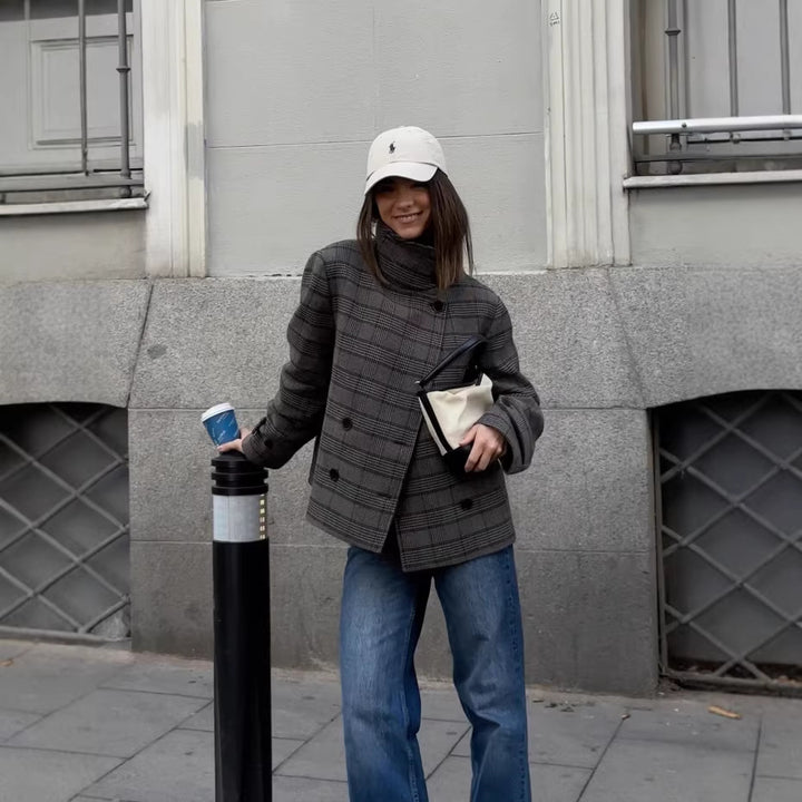 Kvinnors Rutigt Oversized Jacka med Hög Krage Mirla-Eva Jonsson