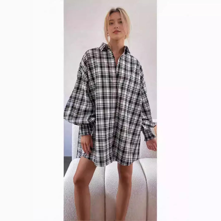 Kvinnors Rutigt Oversized Skjorta med Avslappnad Skärning Mirla-Eva Jonsson