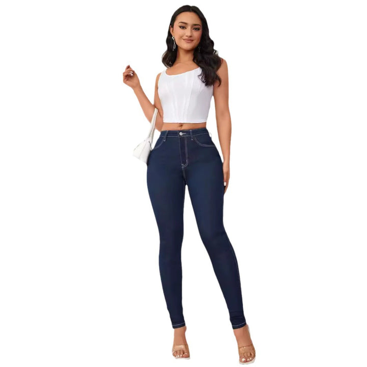 Kvinnors Slim Fit Jeans med Hög Midja och Innovativ Sömsdesign Mirla-Eva Jonsson