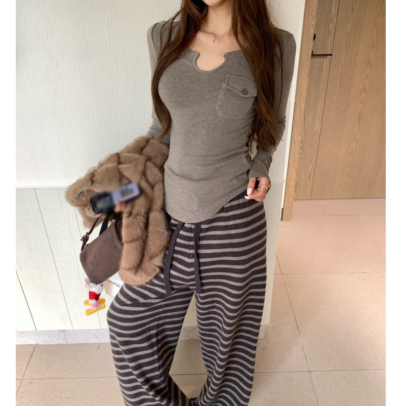 Kvinnors Slim-Fit Långärmad Skjorta med Rund Hals och Bröstficka Mirla-Eva Jonsson
