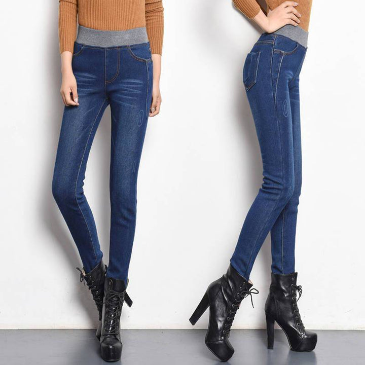 Kvinnors Slim Jeans med Hög Komfort Midjeband Mirla-Eva Jonsson