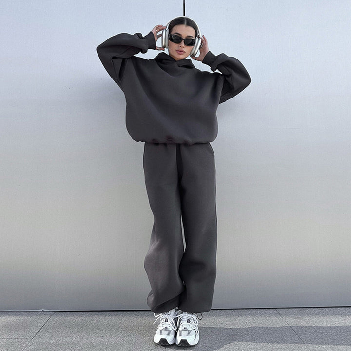 Kvinnors Sportig Hoodie och Joggingbyxor Set Mirla-Eva Jonsson