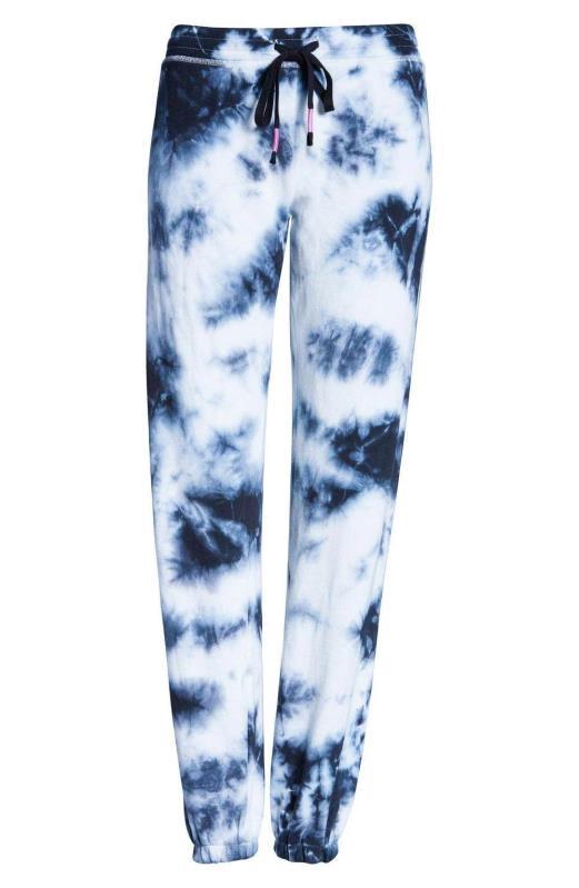 Kvinnors Sportiga Lounge Set med Unik Tie-Dye Design och Bekväm Passform Mirla-Eva Jonsson