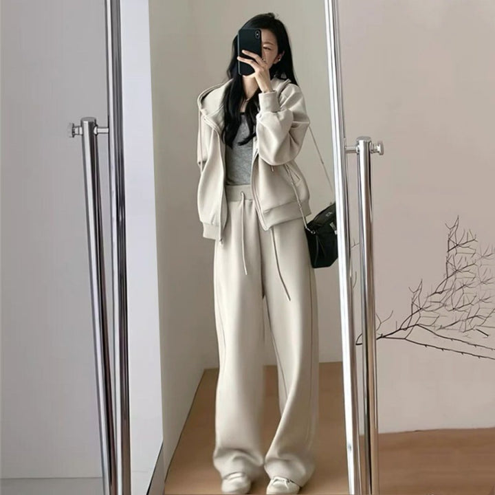 Kvinnors Stort Oversized Fritids Hoodie Set med Djup Urringning och Avslappnade Byxor Mirla-Eva Jonsson