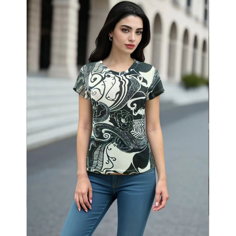Kvinnors T-shirt med kreativ läppdesign och avslappnad passform Mirla-Eva Jonsson