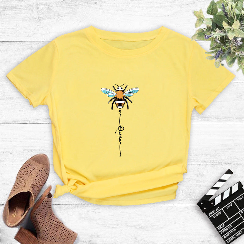 Kvinnors T-shirt med kreativt bi-design Mirla-Eva Jonsson