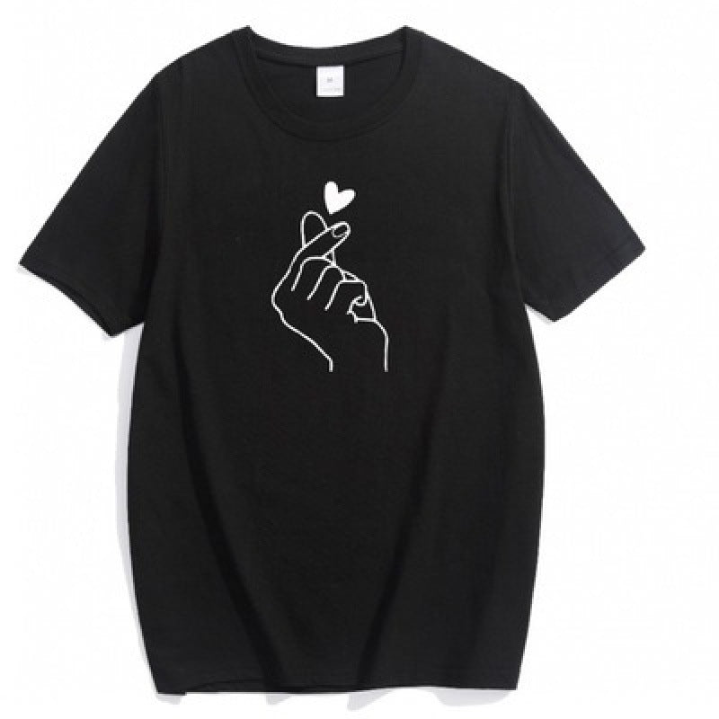 Kvinnors T-shirt med kreativt hjärta-design och lös passform Mirla-Eva Jonsson