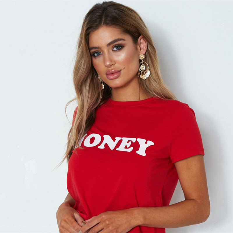Kvinnors T-shirt med trendig text Mirla-Eva Jonsson