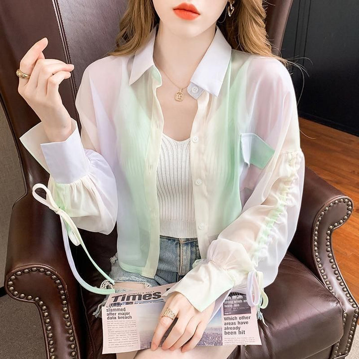 Kvinnors Transparent Blus med Innovativa Detaljer Mirla-Eva Jonsson
