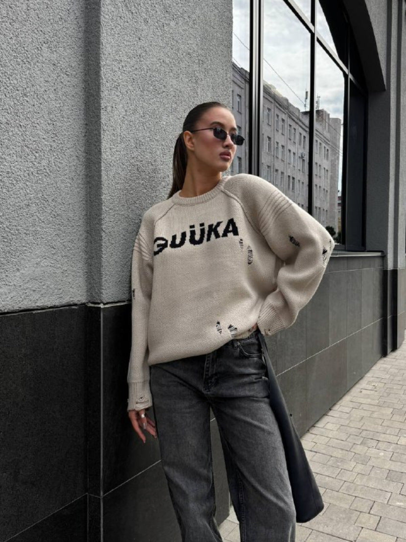 Kvinnors Urban Oversized Jumper med Kreativ Text och Avslappnad Design Mirla-Eva Jonsson
