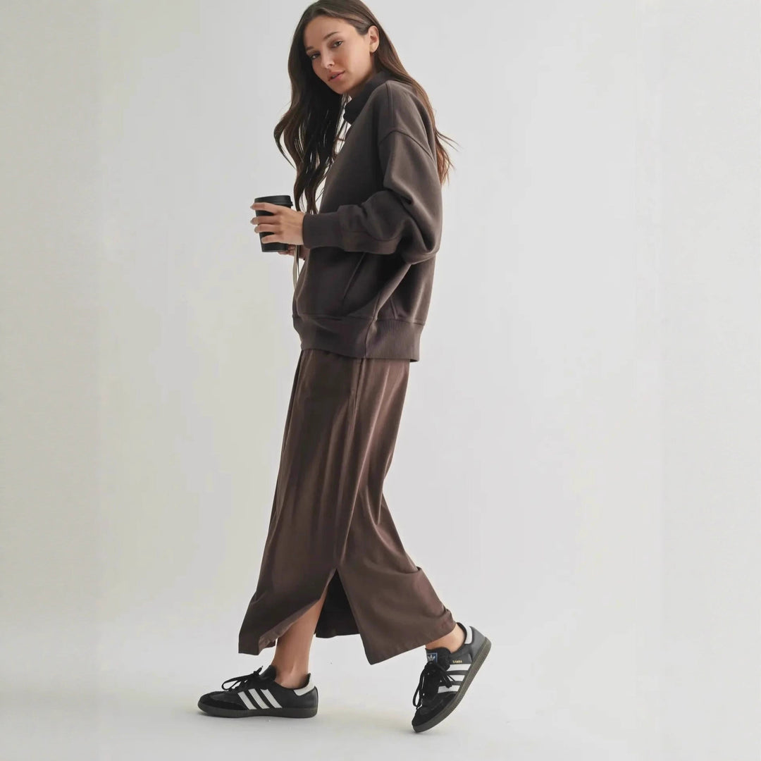 Kvinnors Urban Oversized Tröja med Hög Krage Mirla-Eva Jonsson