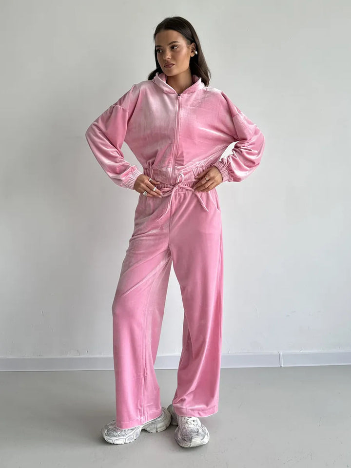 Kvinnors Velour Träningsdräkt med Hög Midja och Kropad Jacka Mirla-Eva Jonsson