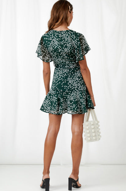 Kvinnors Wrap Jumpsuit med Ruffle Detaljer och Elegant Midja Mirla-Eva Jonsson