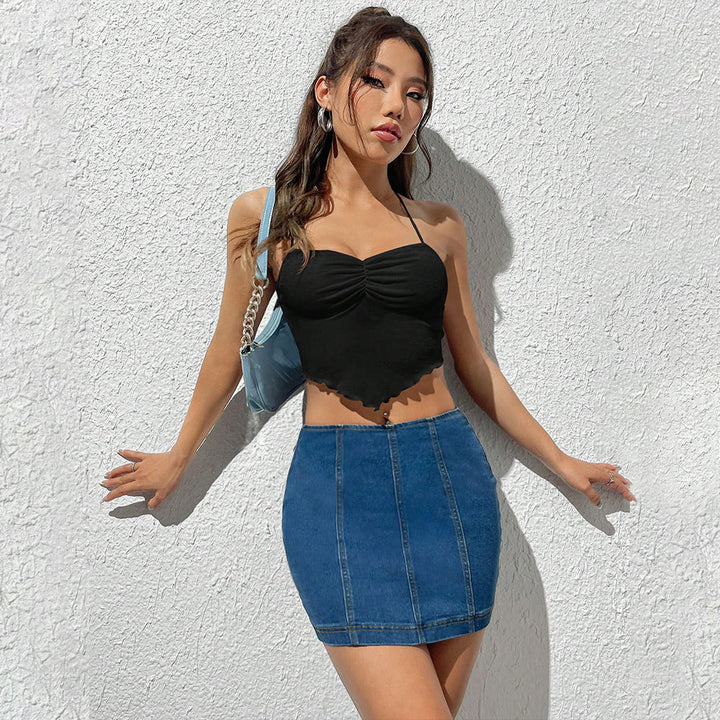 Kvinnors ärmlös crop top med volanger och dekorativt spetskant Mirla-Eva Jonsson