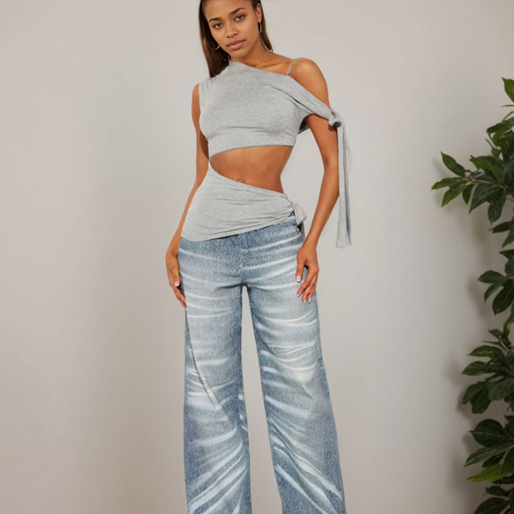 Kvinnors asymmetrisk crop top med sidoknut Mirla-Eva Jonsson