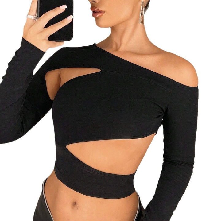 Kvinnors asymmetrisk crop top med urklippsdetaljer Mirla-Eva Jonsson