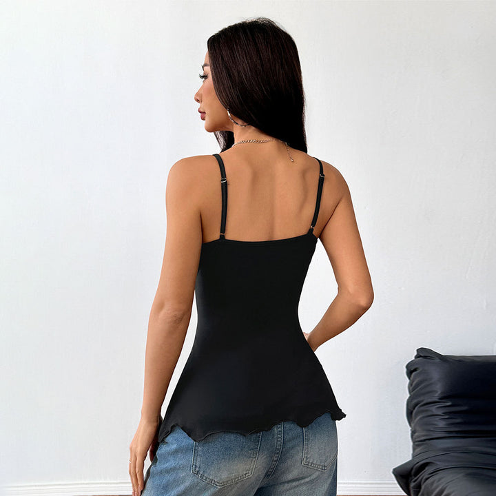 Kvinnors asymmetrisk långärmad t-shirt med dekorativt halsringningsdesign Mirla-Eva Jonsson