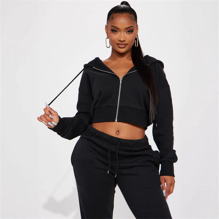 Kvinnors atletiskt set bestående av hoodie och sweatpants Mirla-Eva Jonsson
