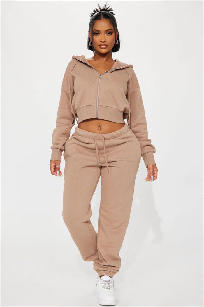 Kvinnors atletiskt set bestående av hoodie och sweatpants Mirla-Eva Jonsson