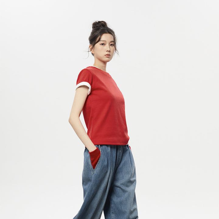 Kvinnors avslappnad T-shirt med modern skärning Mirla-Eva Jonsson