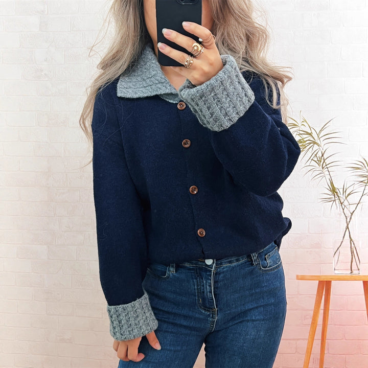 Kvinnors avslappnad cardigan med bred krage och knapppdetaljer Mirla-Eva Jonsson