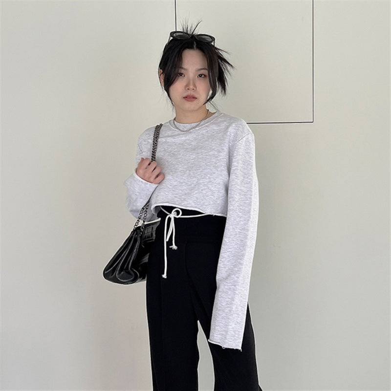 Kvinnors avslappnad crop sweatshirt med justerbar dragsko Mirla-Eva Jonsson