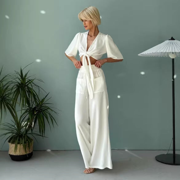 Kvinnors avslappnad crop top och vida högmidjade byxor set Mirla-Eva Jonsson