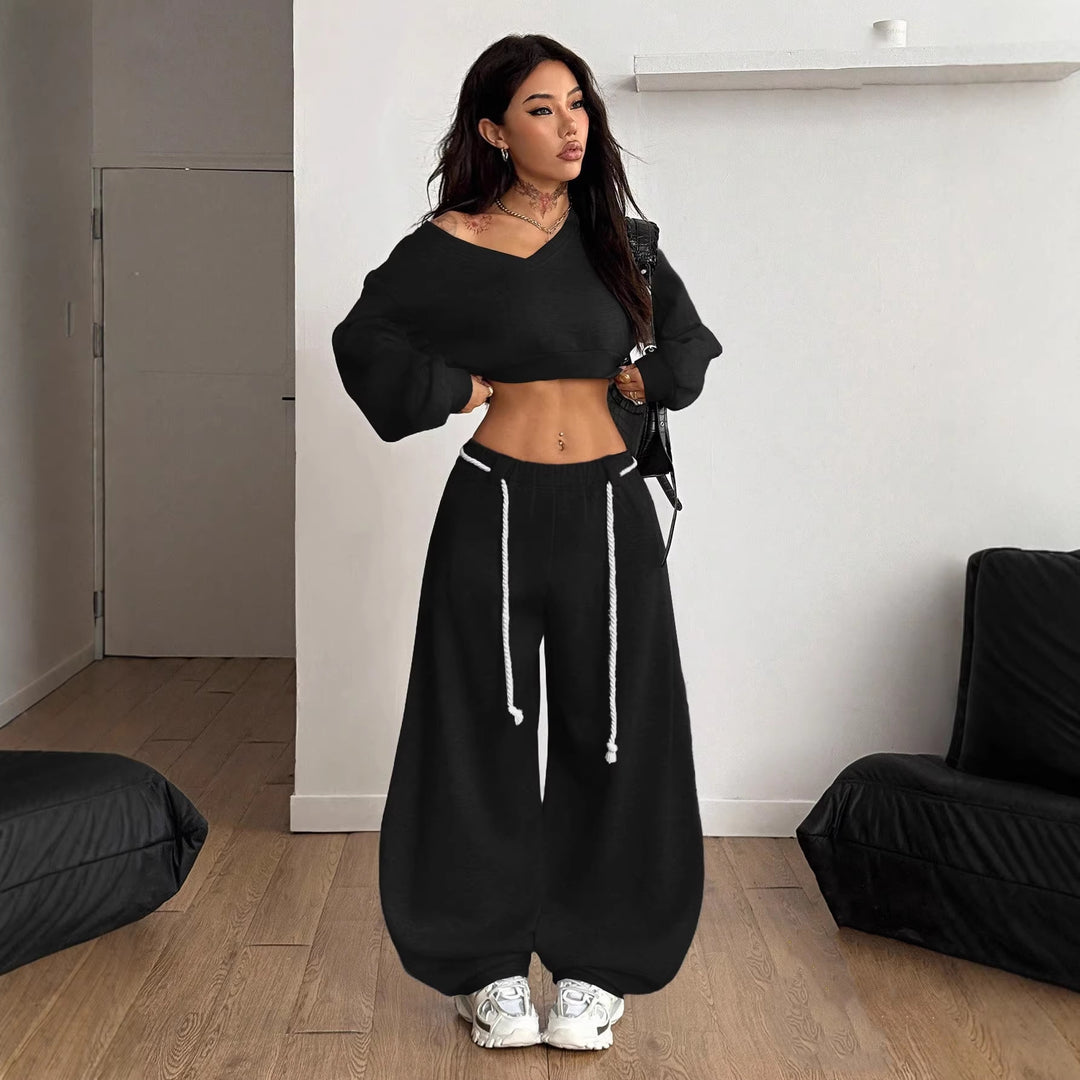 Kvinnors avslappnad croppad topp och vida byxor set Mirla-Eva Jonsson
