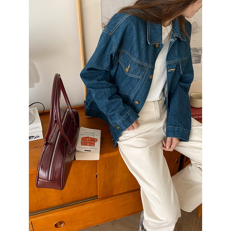 Kvinnors avslappnad denimjacka i oversized stil Mirla-Eva Jonsson