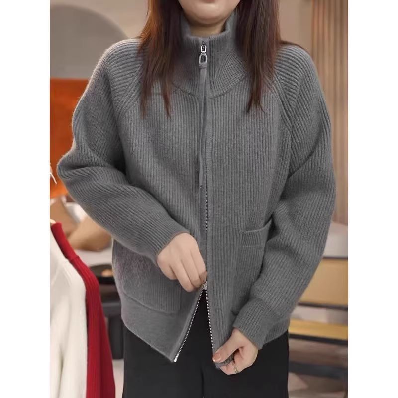 Kvinnors avslappnad dragkedja pullover med strukturerat ribbmönster Mirla-Eva Jonsson
