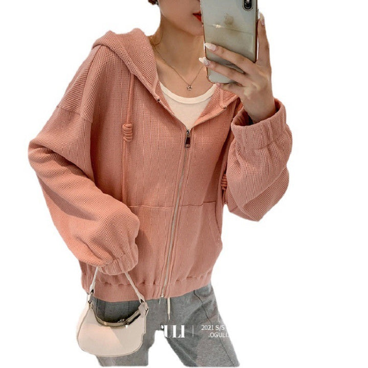 Kvinnors avslappnad hoodie med en rymlig passform och högkvalitativa material-Eva Jonsson