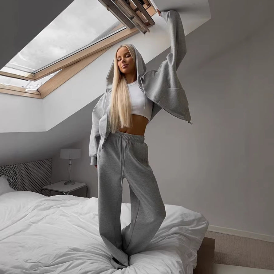 Kvinnors avslappnad hoodie med högkvalitativ dragkedja Mirla-Eva Jonsson