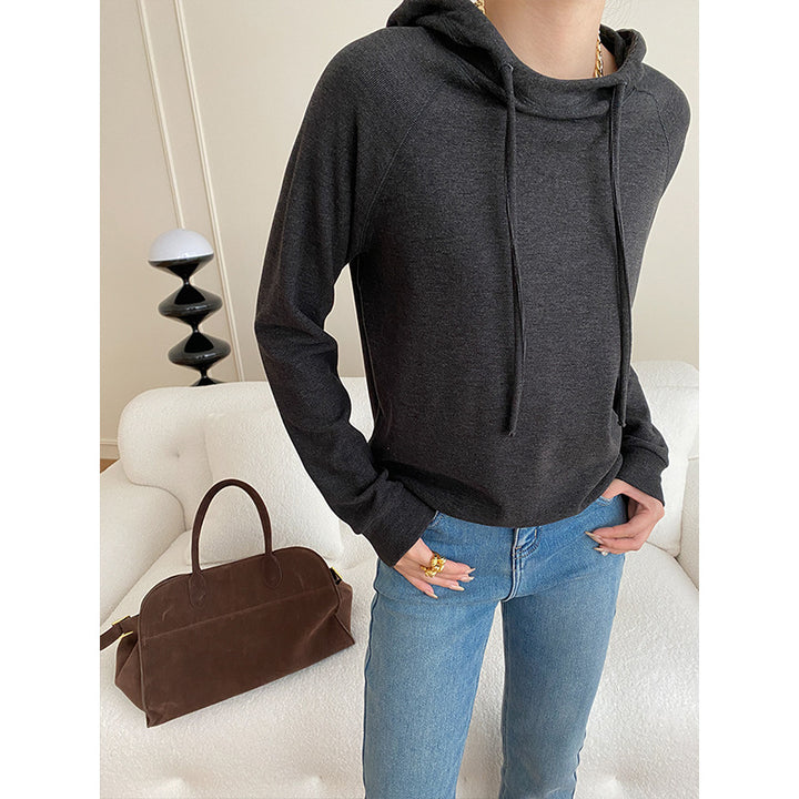 Kvinnors avslappnad hoodie med raglanärm Mirla-Eva Jonsson