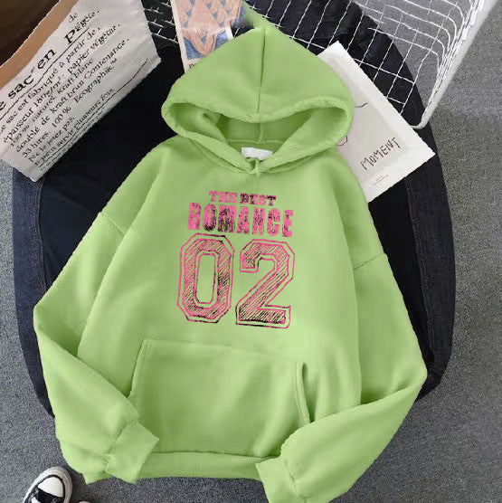 Kvinnors avslappnad hoodie med stiligt tryck Mirla-Eva Jonsson