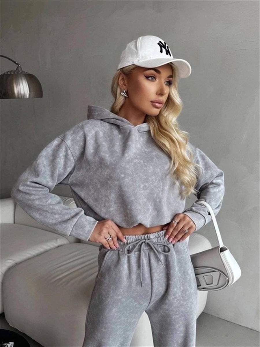 Kvinnors avslappnad hoodie set med vida byxor och elastisk midja Mirla-Eva Jonsson