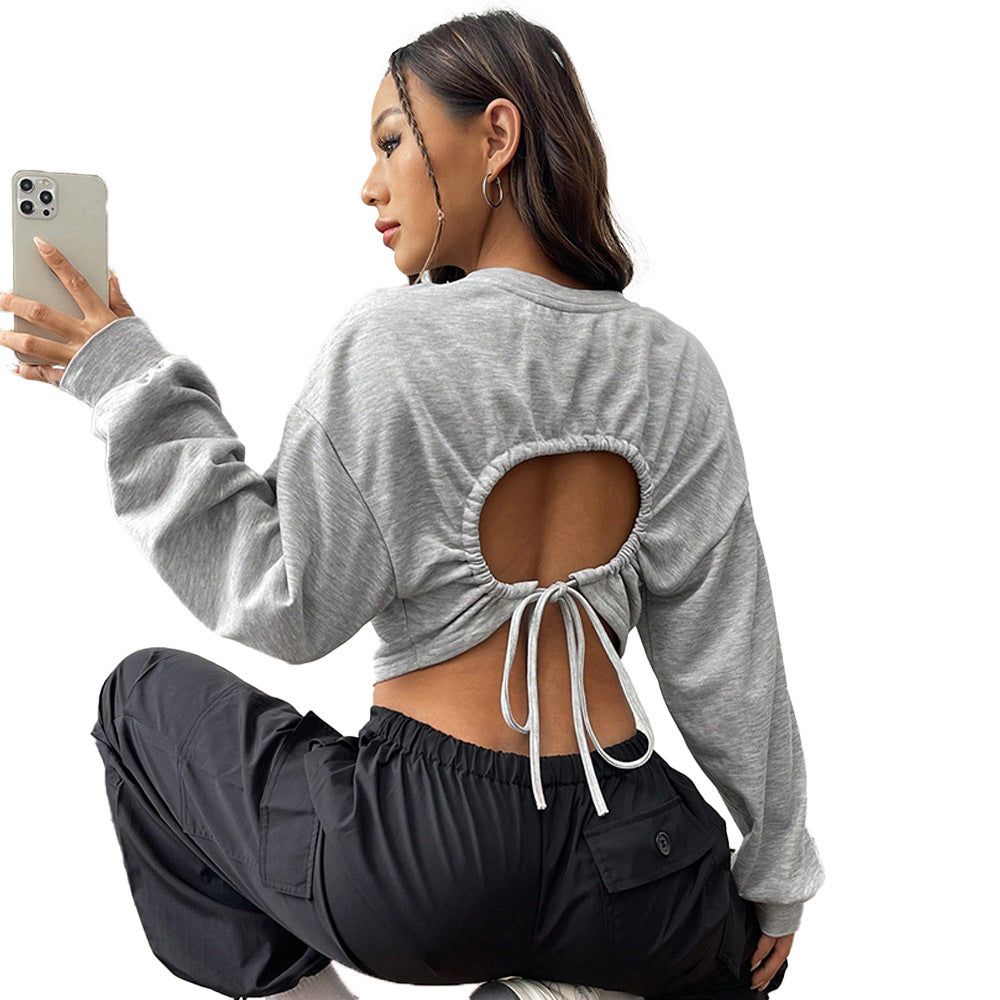 Kvinnors avslappnad kort sweatshirt med vida ärmar och rund hals Mirla-Eva Jonsson