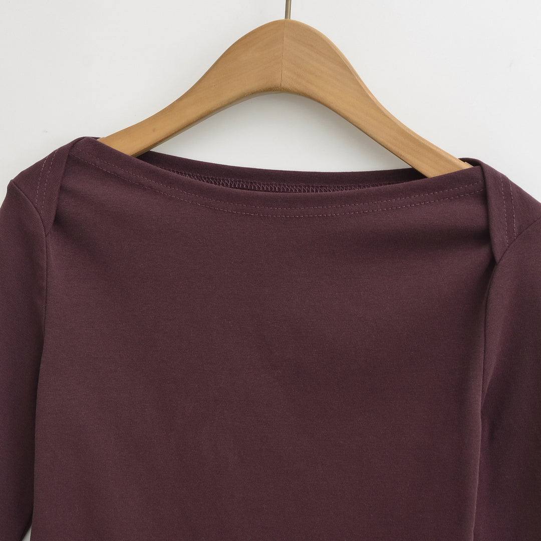 Kvinnors avslappnad långärmad t-shirt med modern krage Mirla-Eva Jonsson