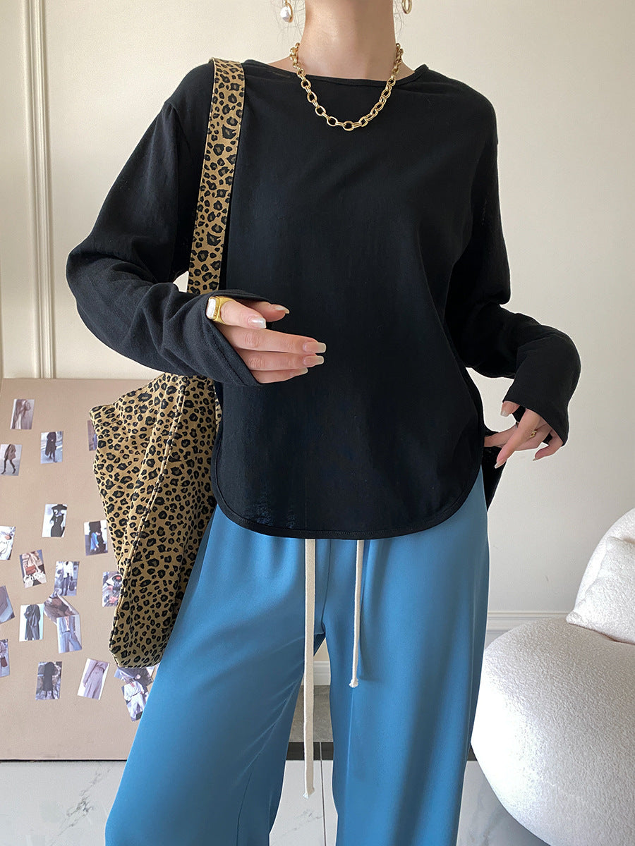 Kvinnors avslappnad långärmad topp i andningsbart material Mirla-Eva Jonsson