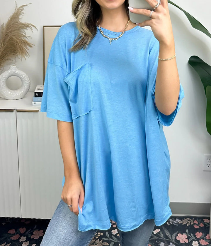 Kvinnors avslappnad oversized T-shirt med ficka Mirla-Eva Jonsson