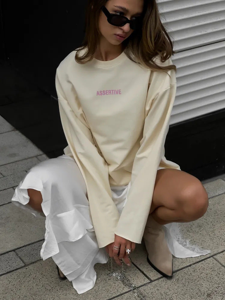 Kvinnors avslappnad oversized sweatshirt med tryckdesign Mirla-Eva Jonsson