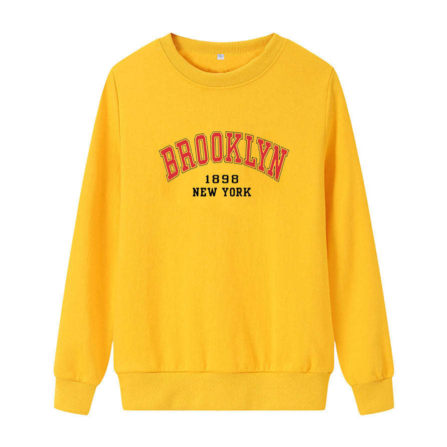 Kvinnors avslappnad oversized tröja med Brooklyn tryck Mirla-Eva Jonsson