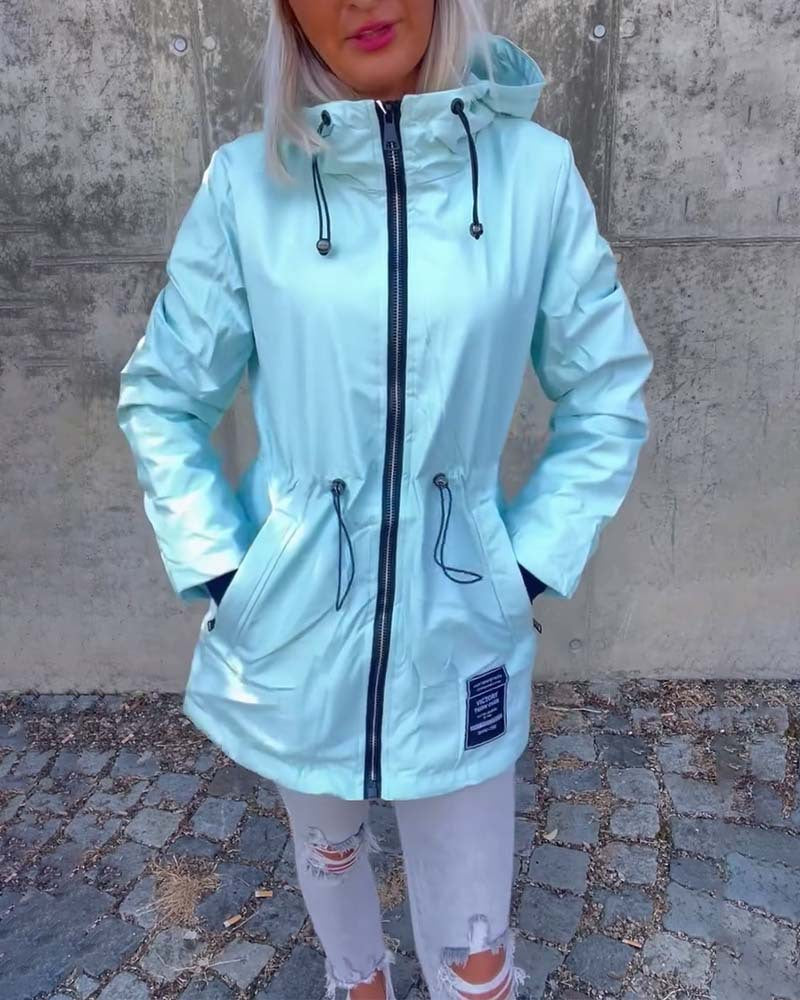 Kvinnors avslappnad regnjacka med justerbar dragsko Mirla-Eva Jonsson