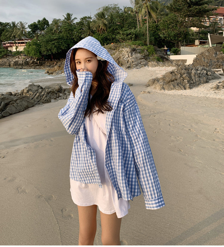Kvinnors avslappnad rutig blus med huva Mirla-Eva Jonsson