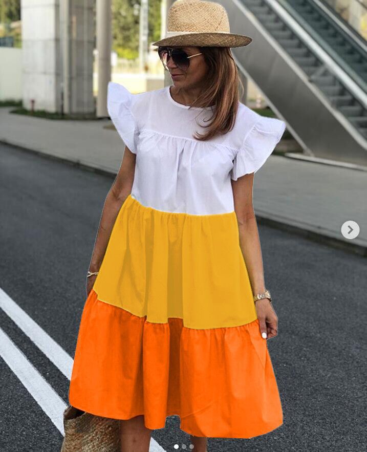 Kvinnors avslappnad sommarklänning med trendig volangdesign och luftig skärning-Eva Jonsson